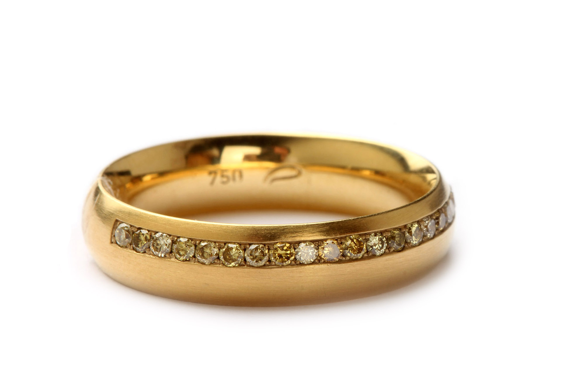 Memoire-Ring in Gold mit Diamanten