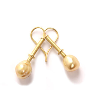 Ohrhänger in Gold mit Perle