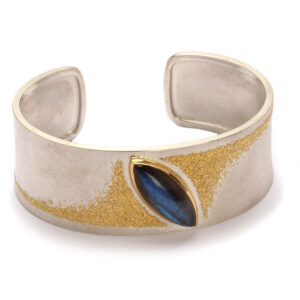 Armreif in Silber mit Feingold und Labradorit